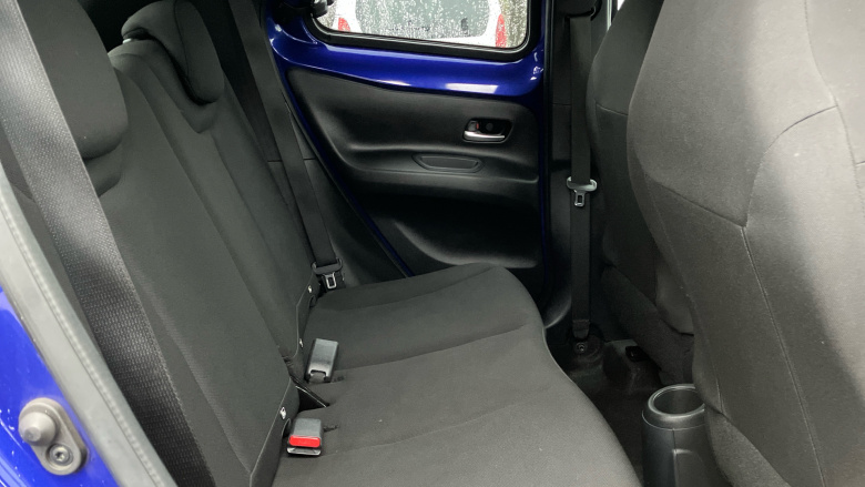 Toyota Aygo X 1.0 VVT-i Edge 5dr Auto Petrol Hatchback